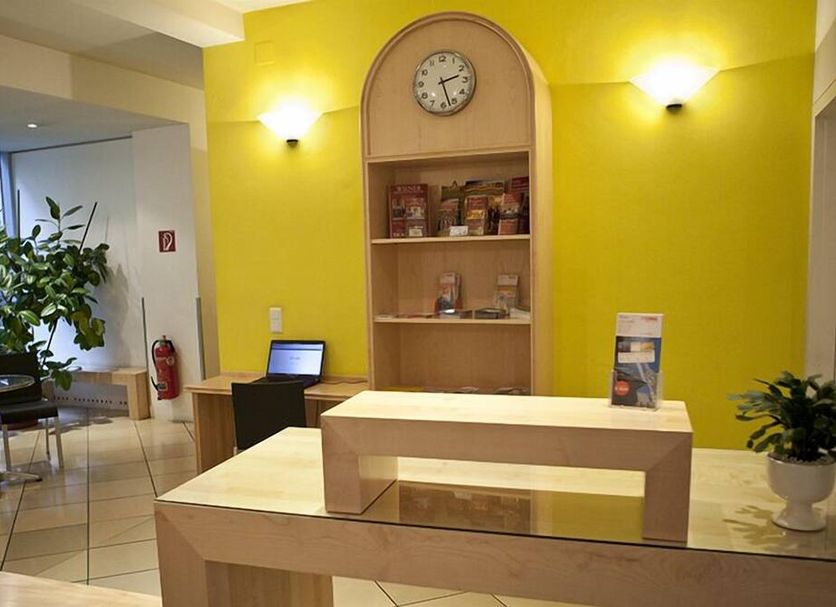 Receptionist Billede