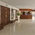 Receptionist
