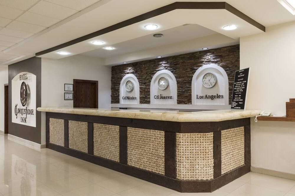 Receptionist