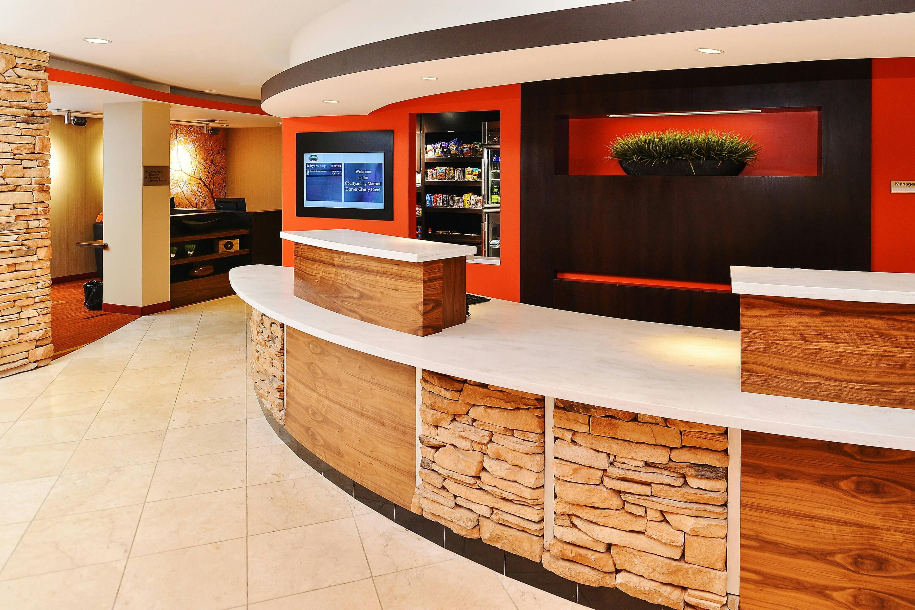 Receptionist