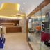 Receptionist