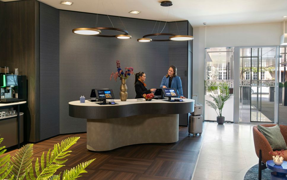 Receptionist Billede