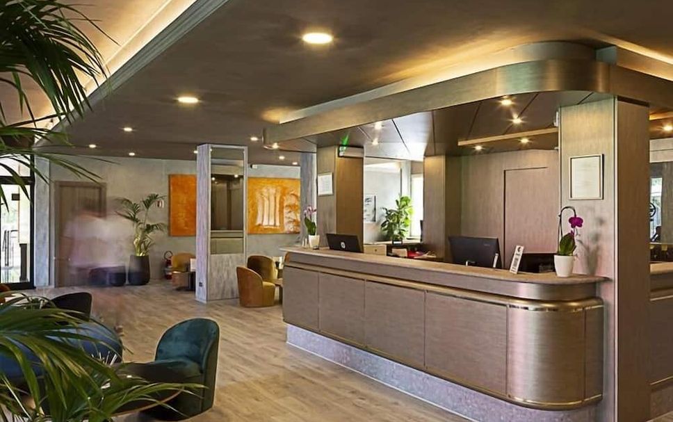 Receptionist Billede