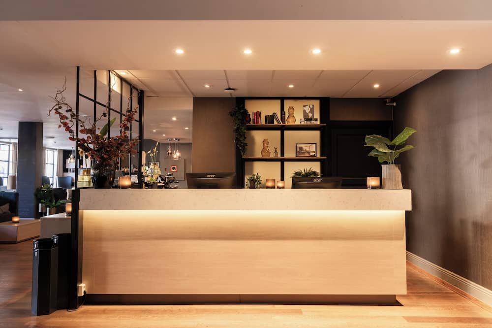 Receptionist Billede