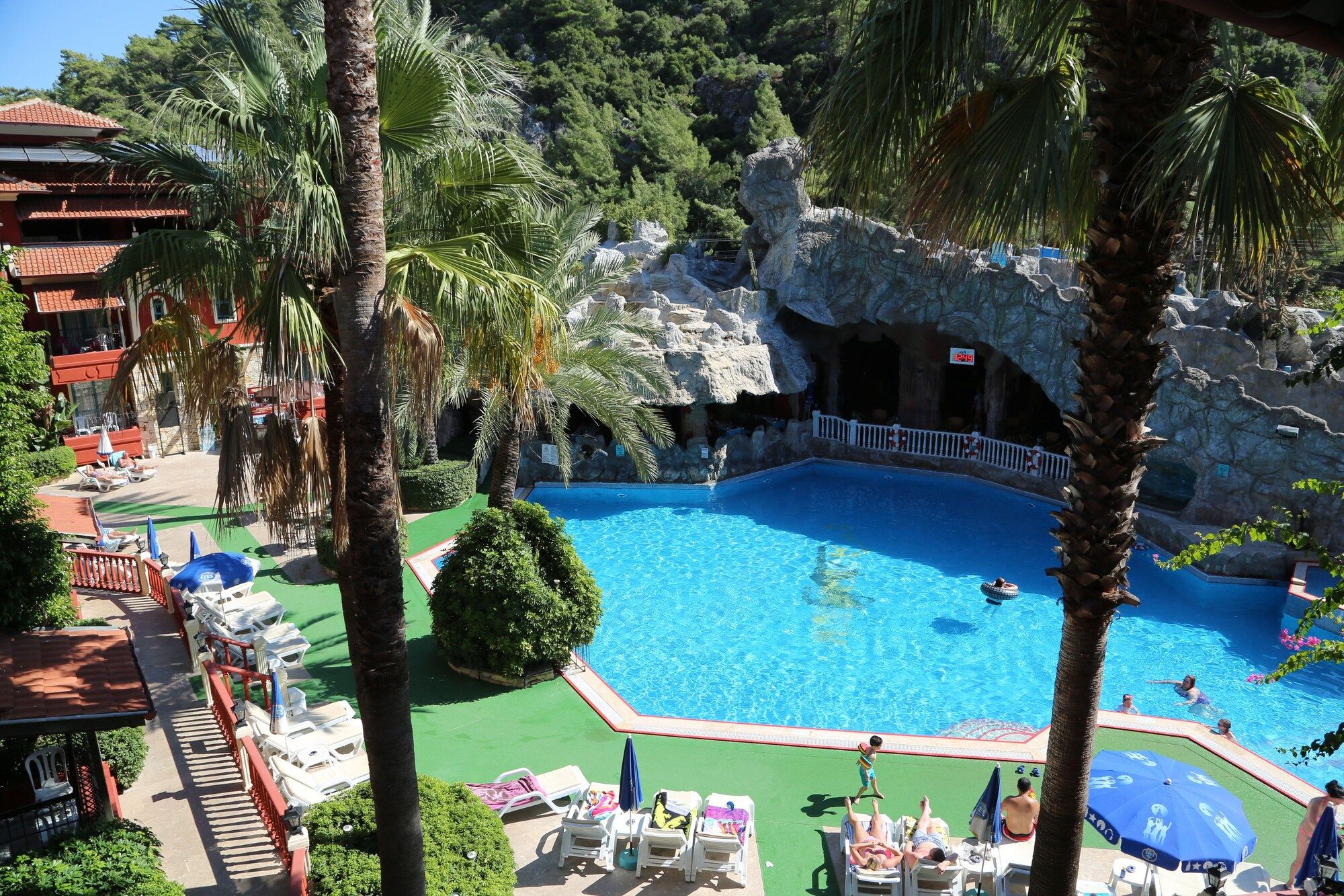 Pool