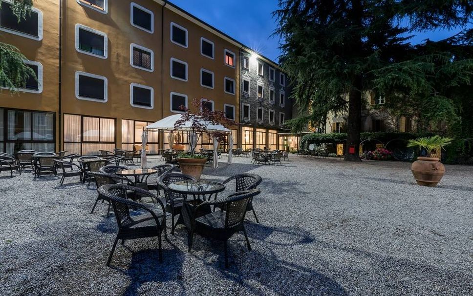 Patio Billede