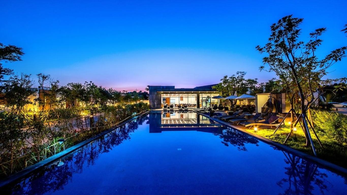 The Shimpang Spa & Pool Villa