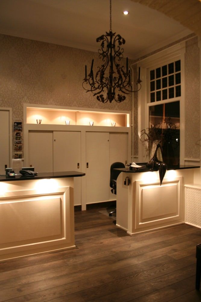 Receptionist Billede