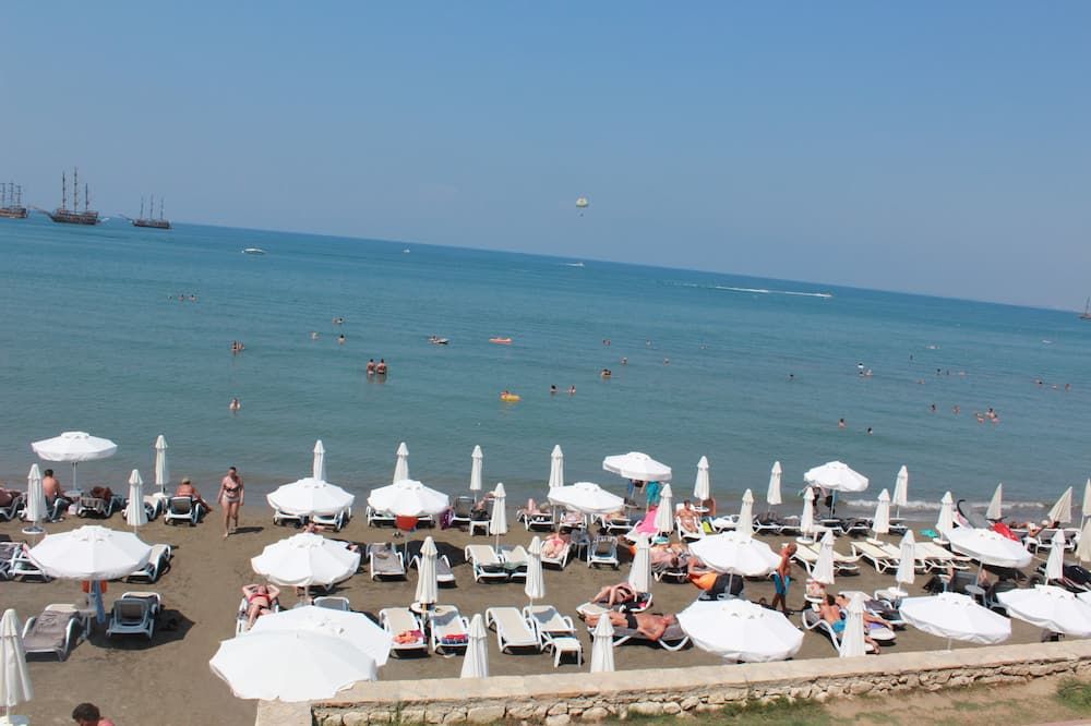 Strand