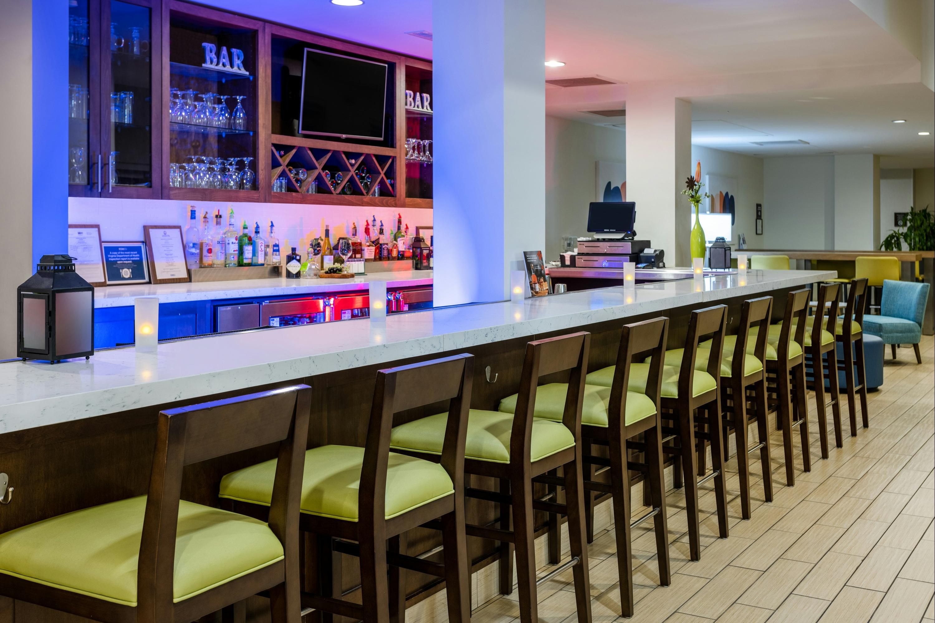 Bar