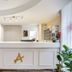Receptionist