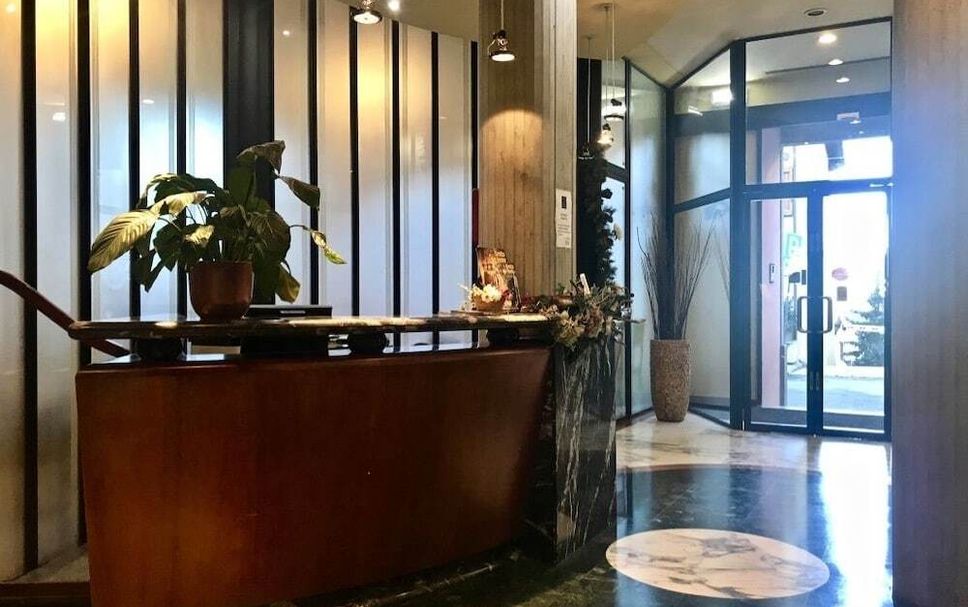 Receptionist Billede