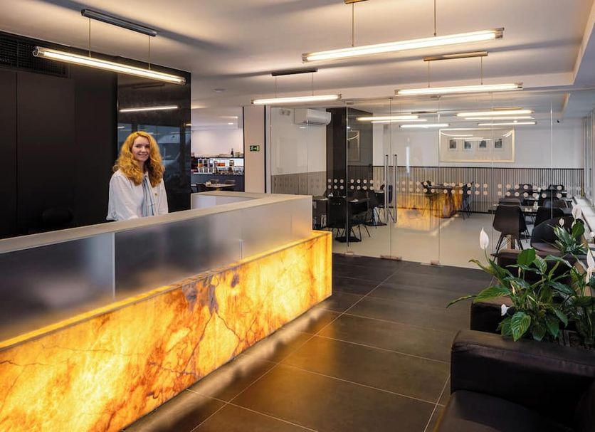 Receptionist Billede