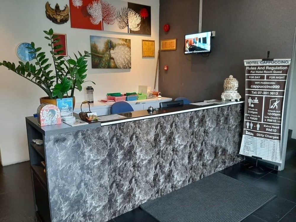 Receptionist