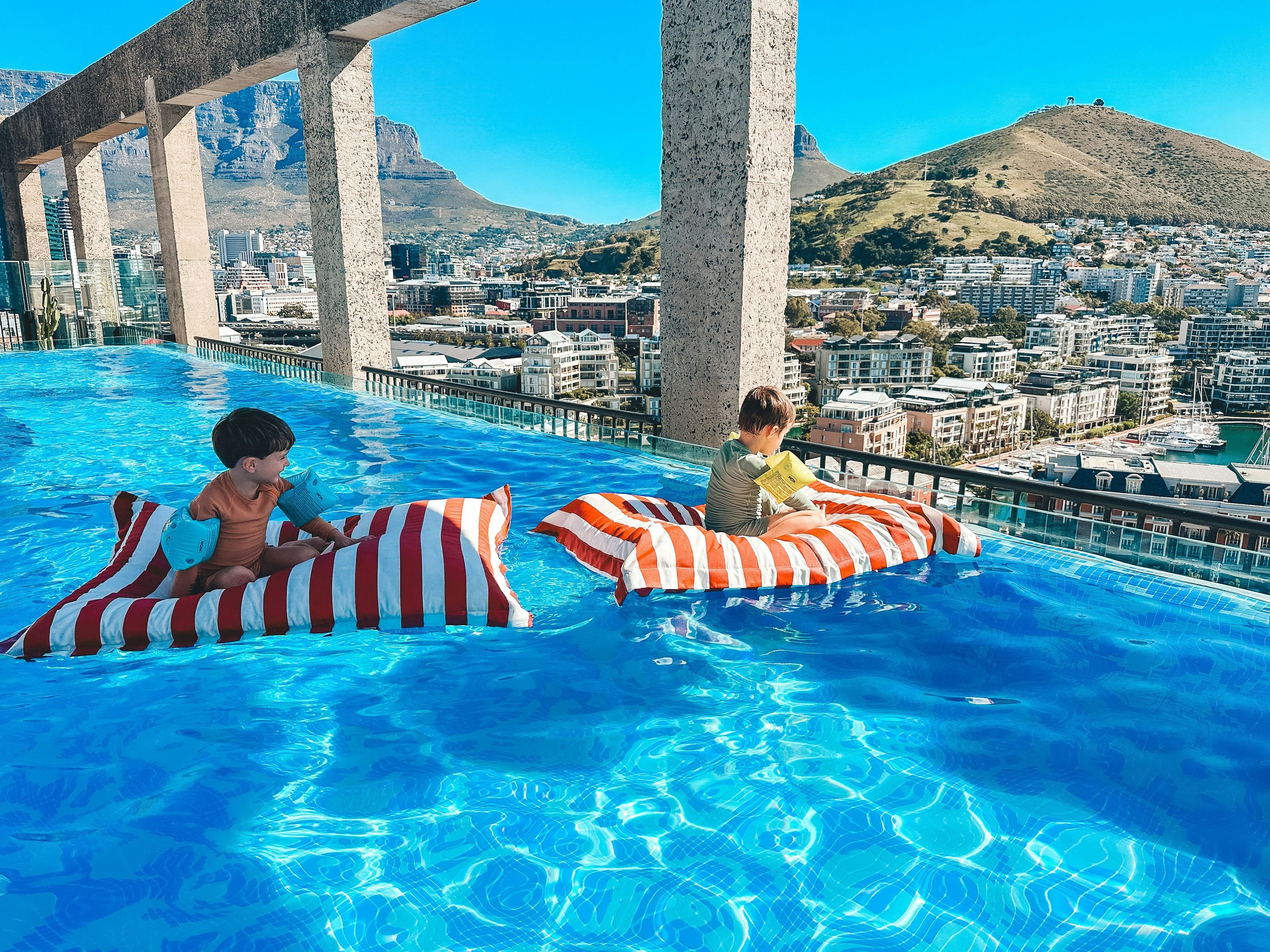 Pool Billede