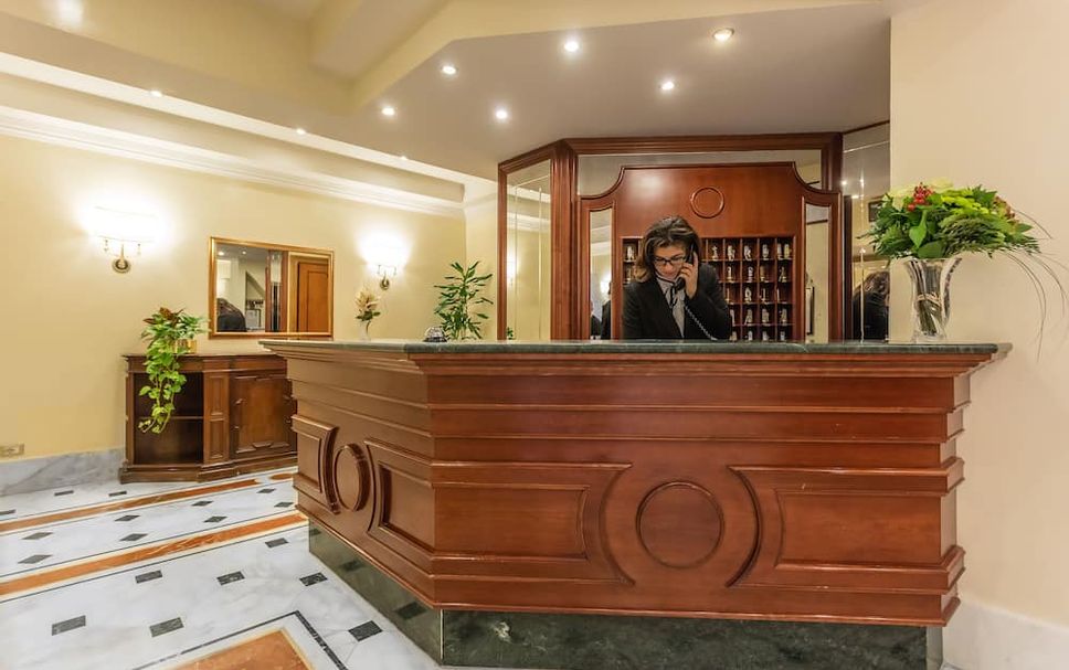 Receptionist Billede