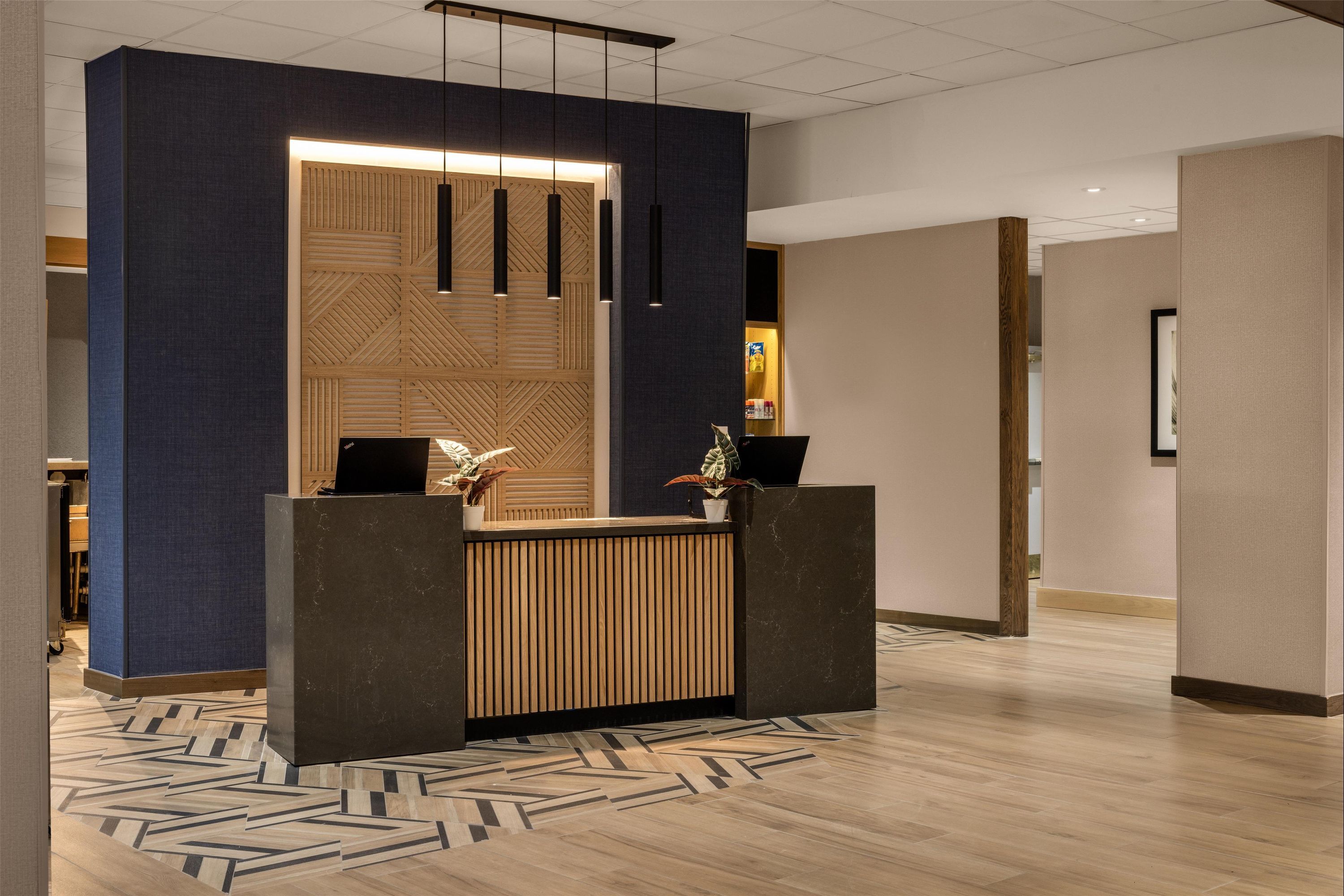 Receptionist