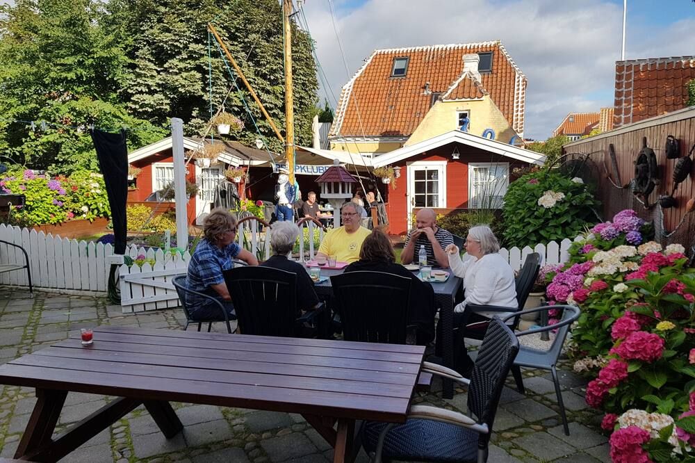 Andet