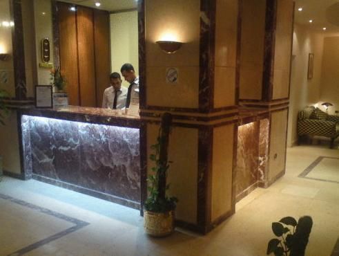 Receptionist