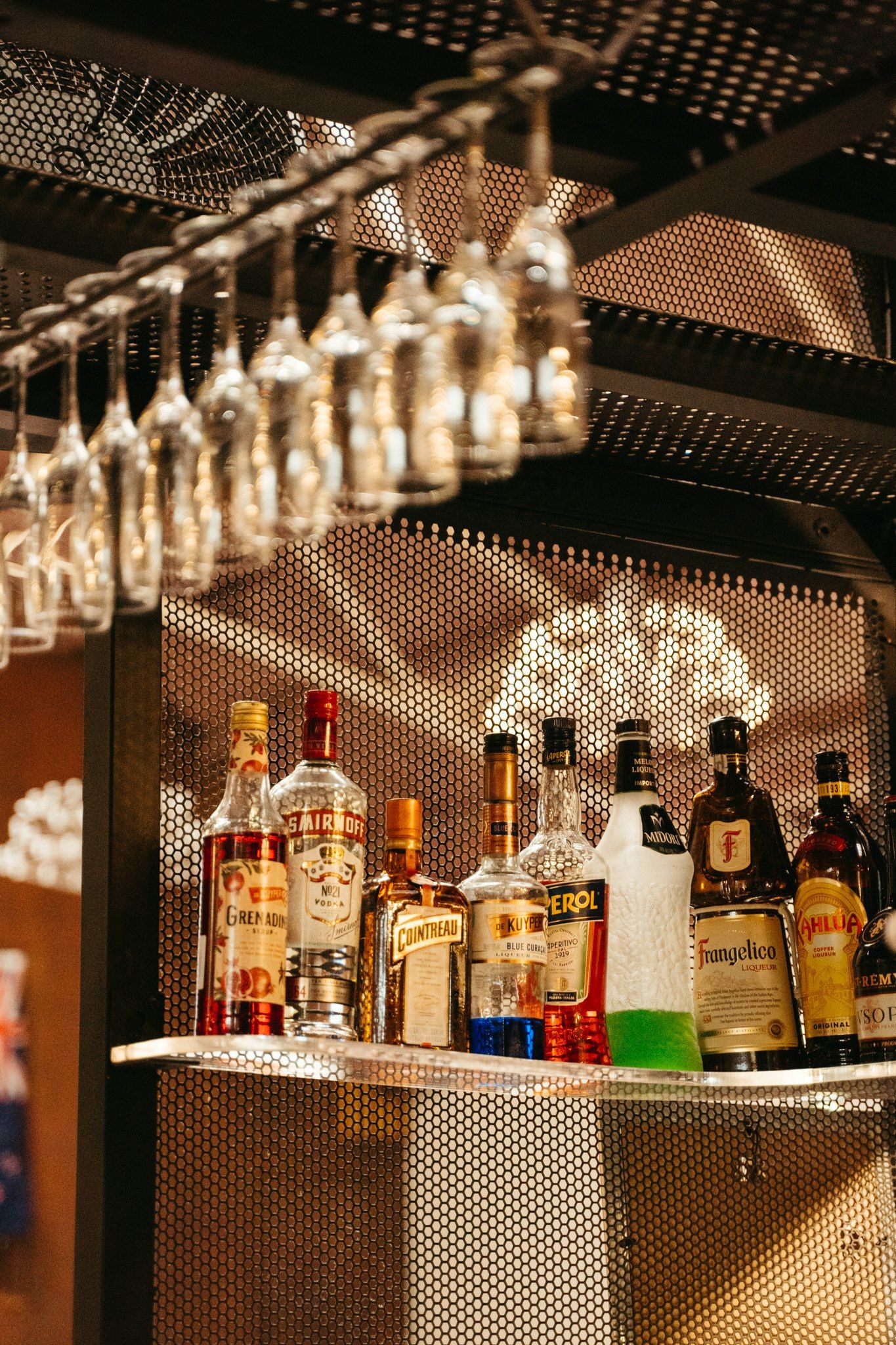 Bar