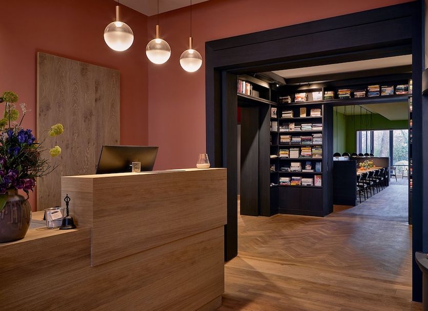 Receptionist Billede
