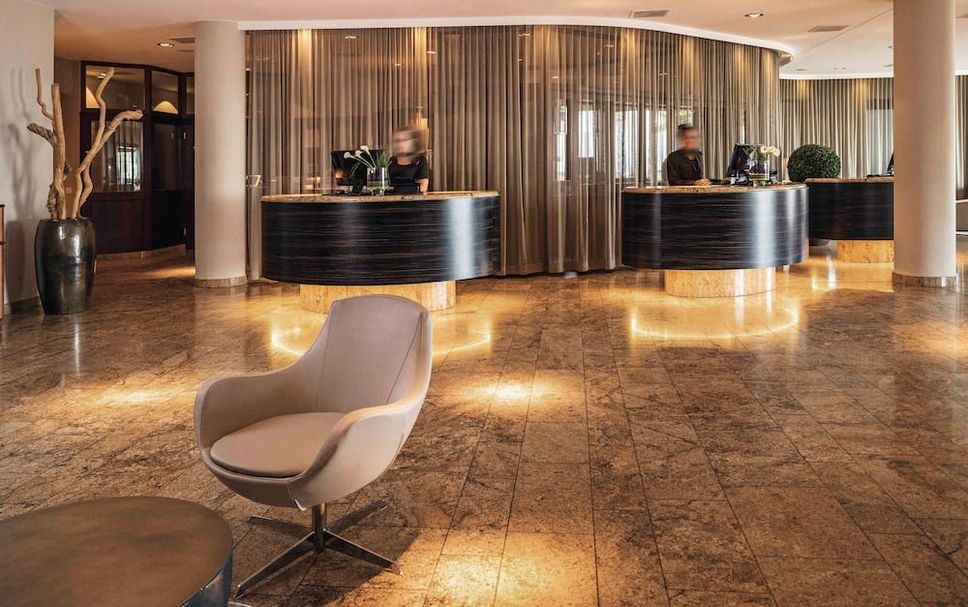 Receptionist Billede