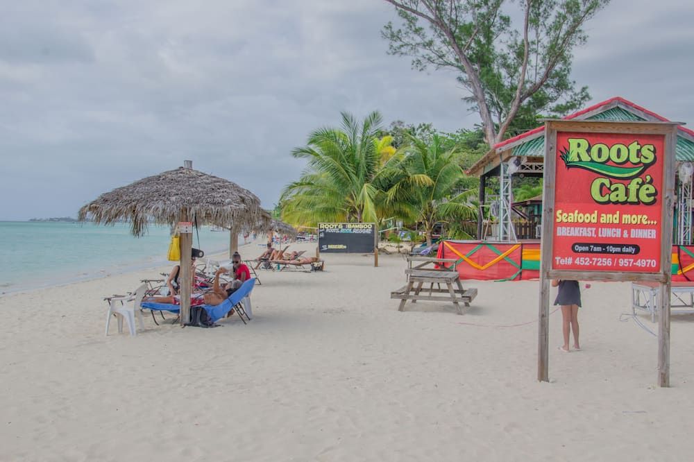 Strand