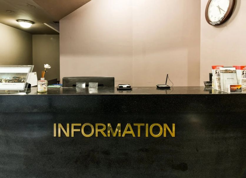 Receptionist Billede