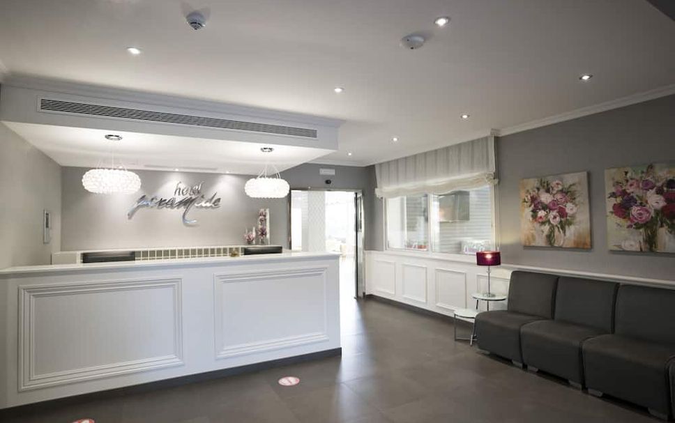 Receptionist Billede