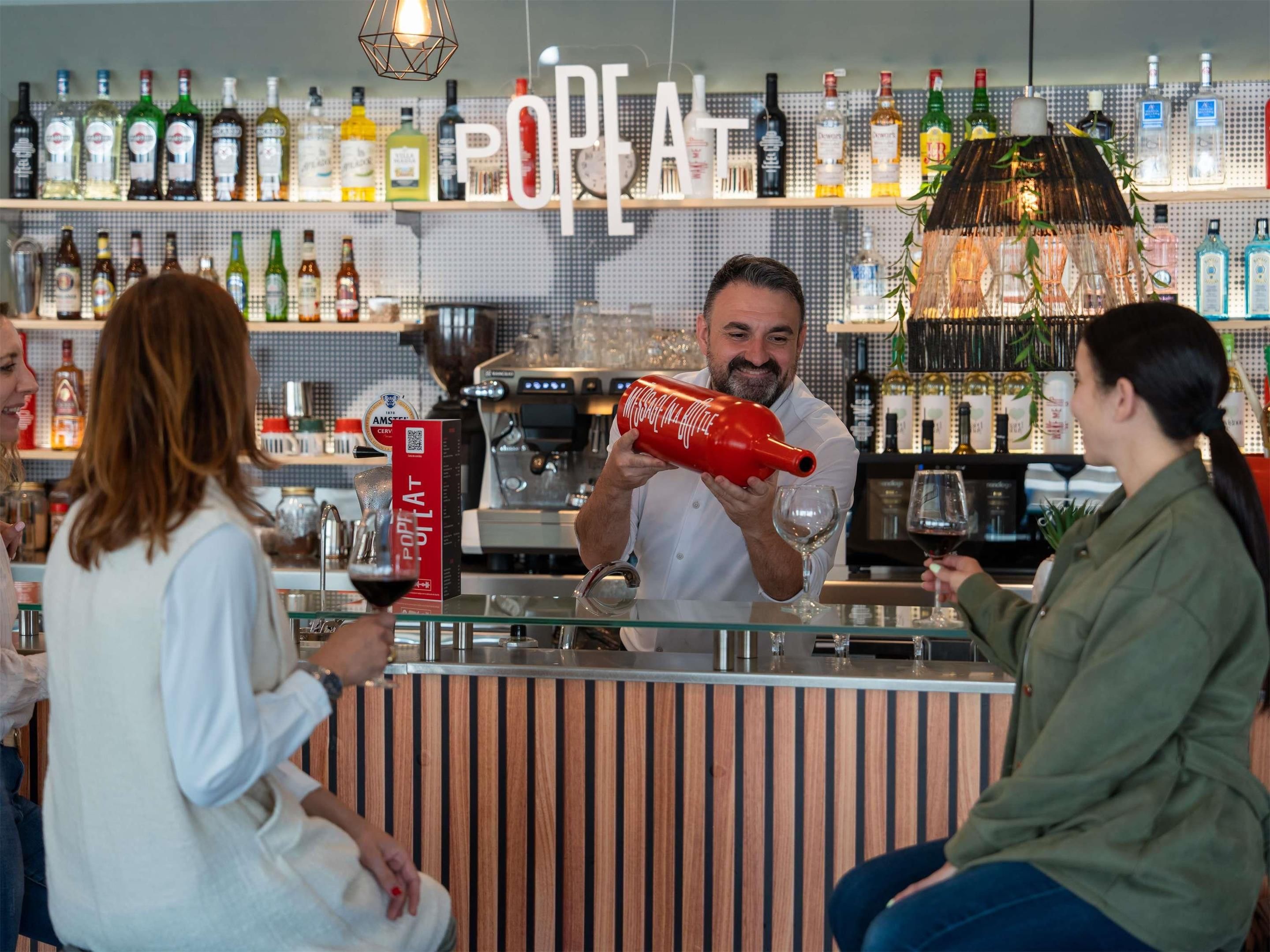 Bar