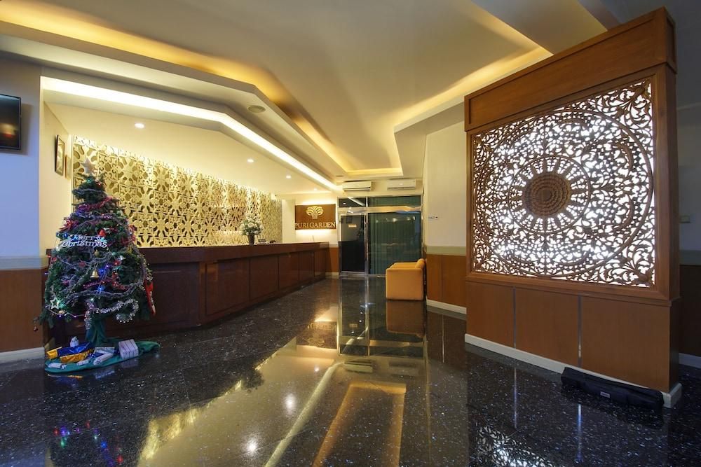 Receptionist