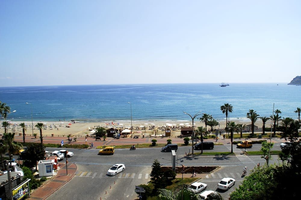 Strand