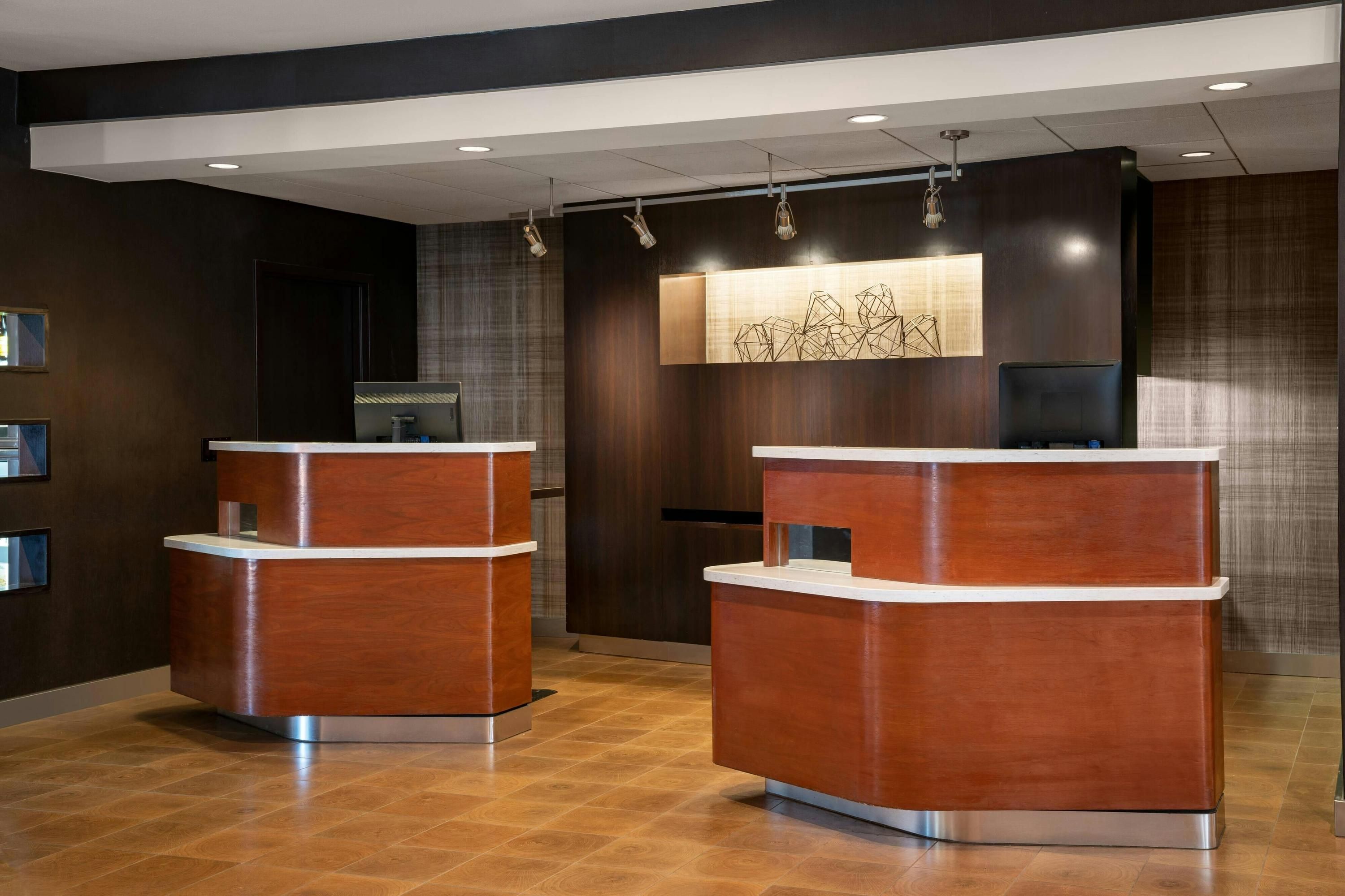 Receptionist