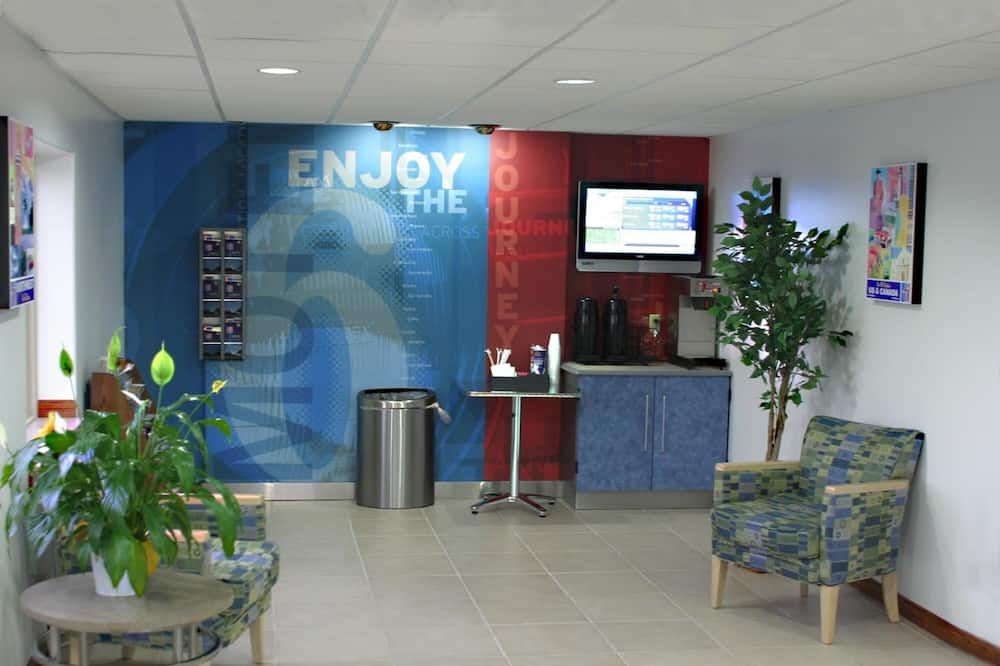 Receptionist