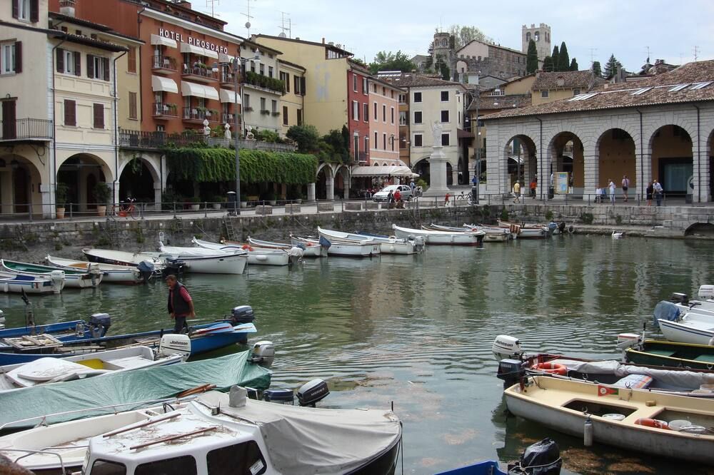 Andet