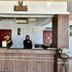 Receptionist