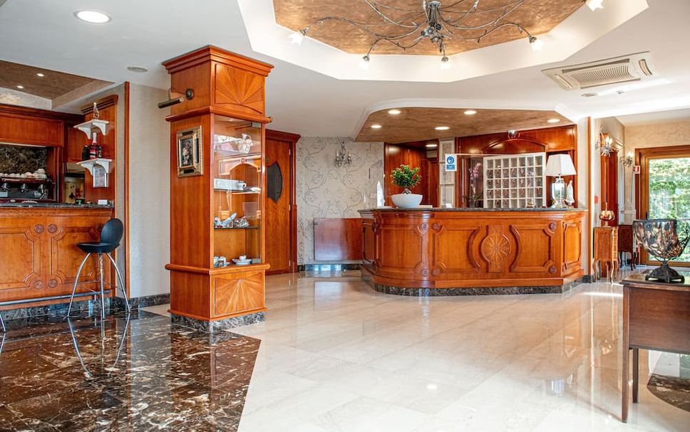 Receptionist Billede