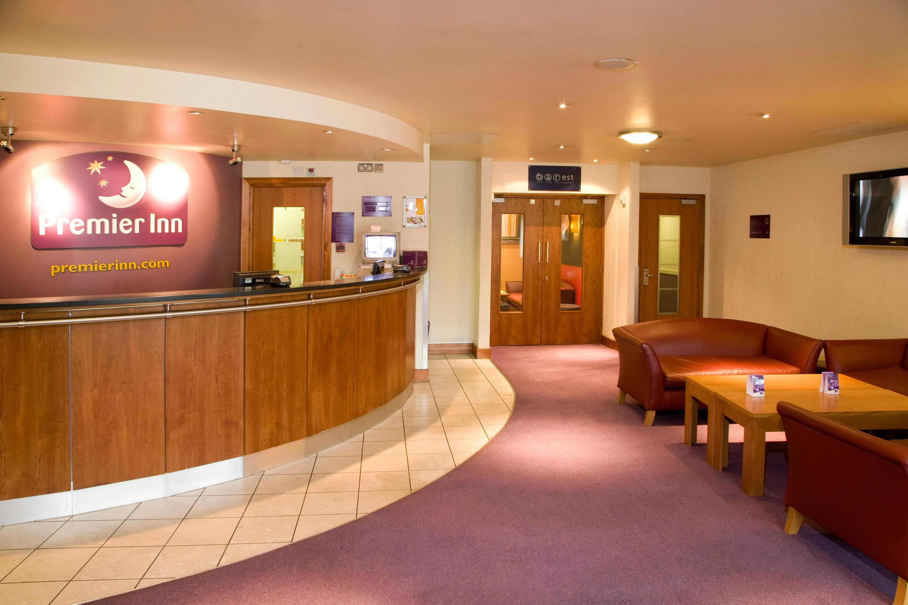 Receptionist