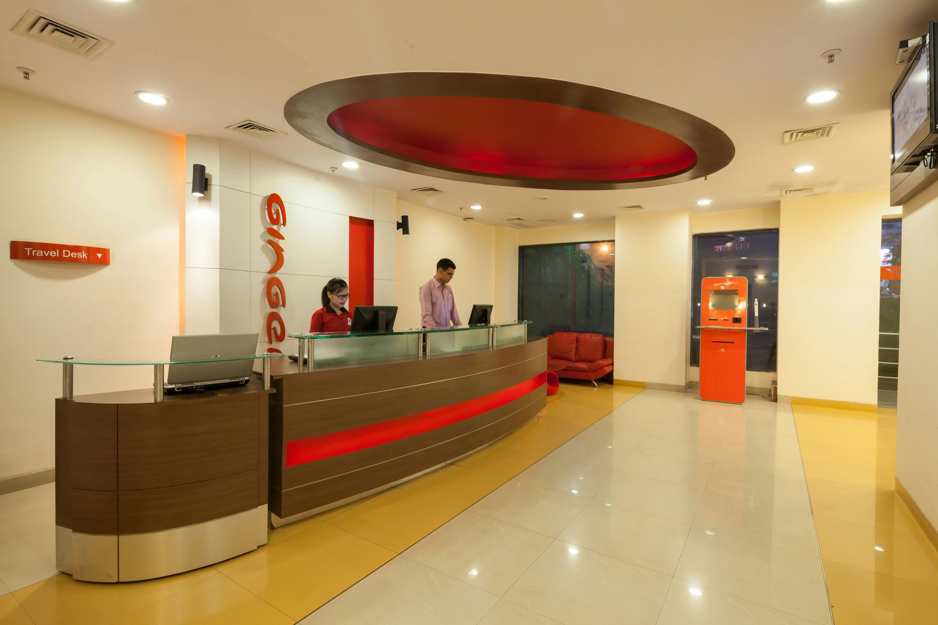 Receptionist