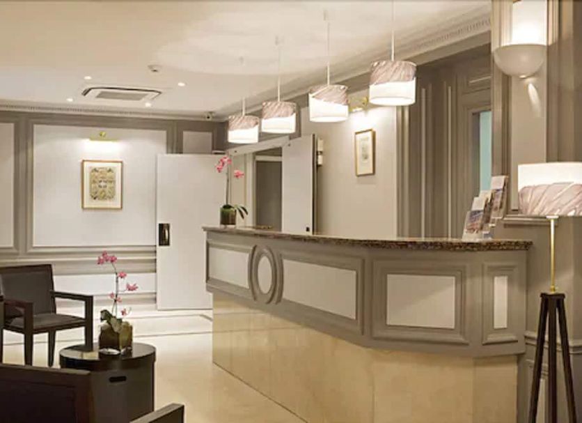 Receptionist Billede