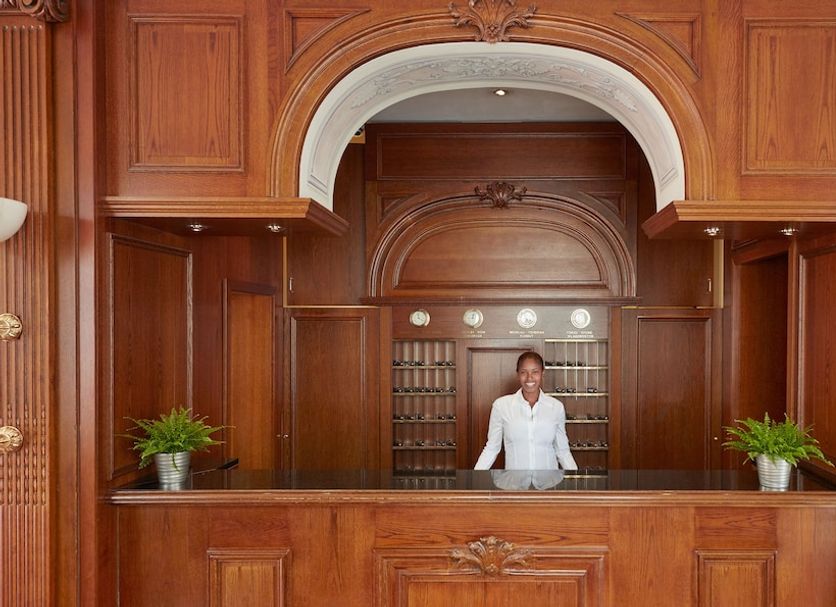 Receptionist Billede