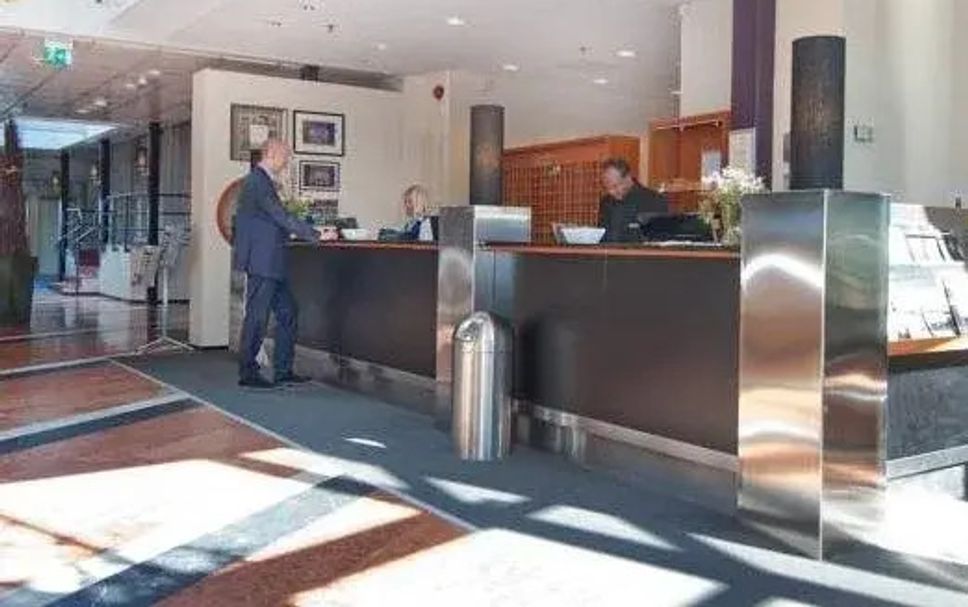 Receptionist Billede