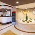 Receptionist