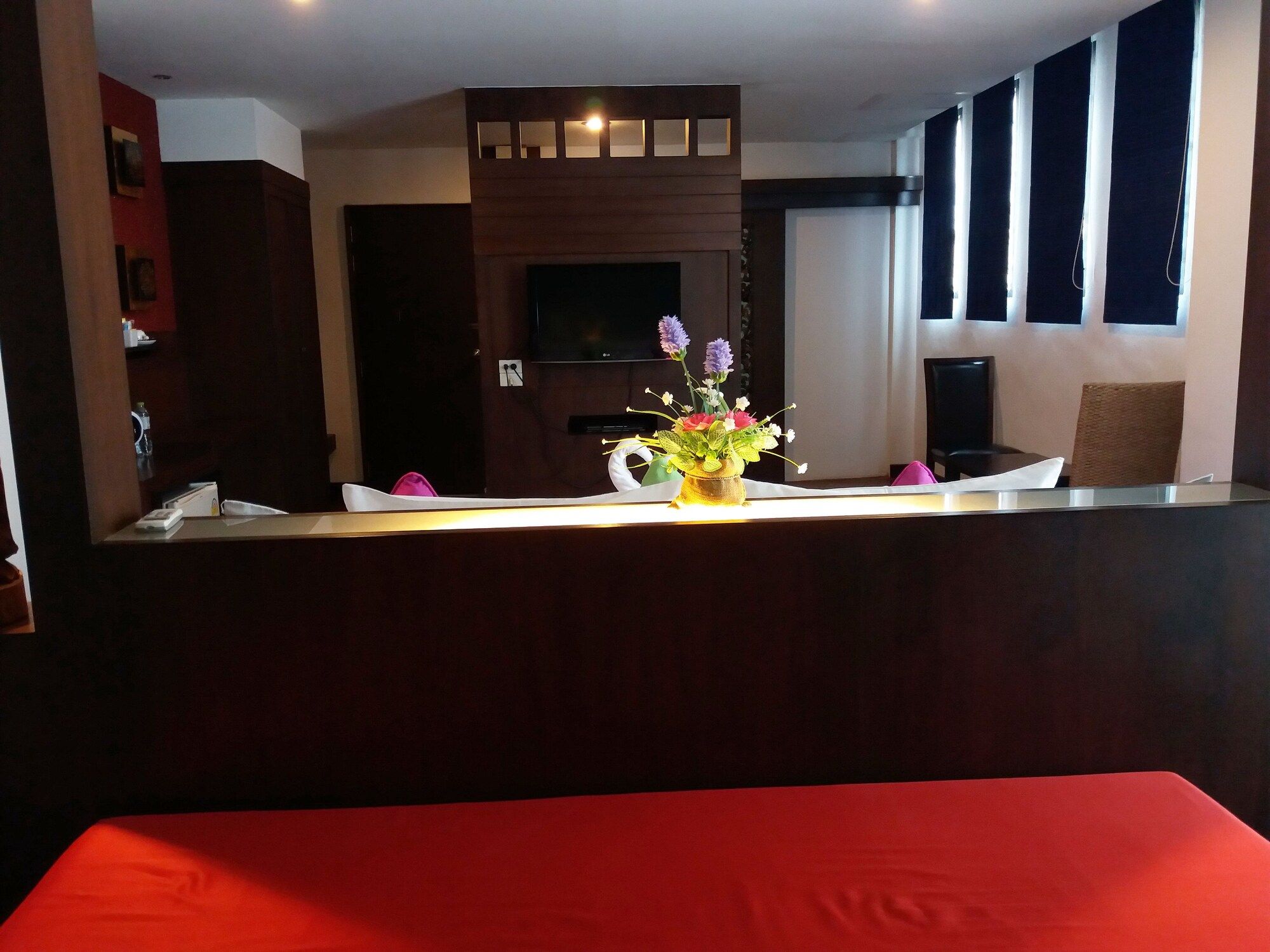 Receptionist