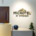 Receptionist