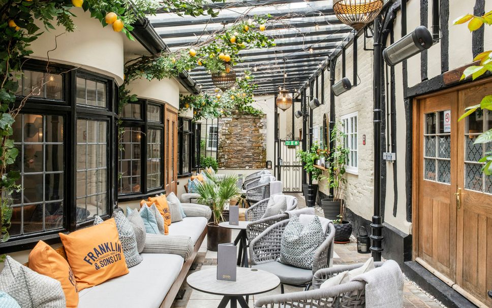 Patio Billede