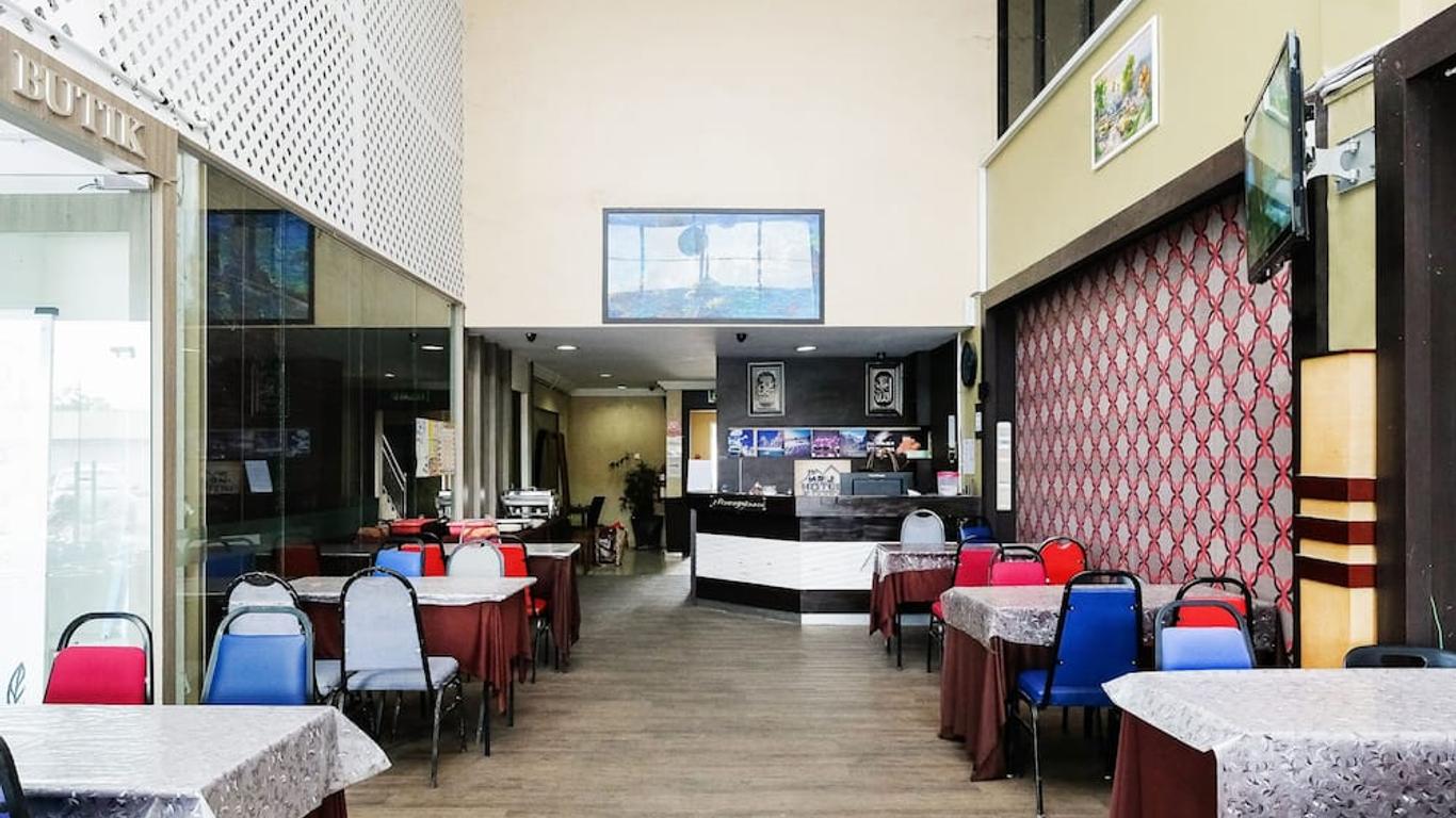 Oyo 717 Mr J Hotel Wakaf Che Yeh 2