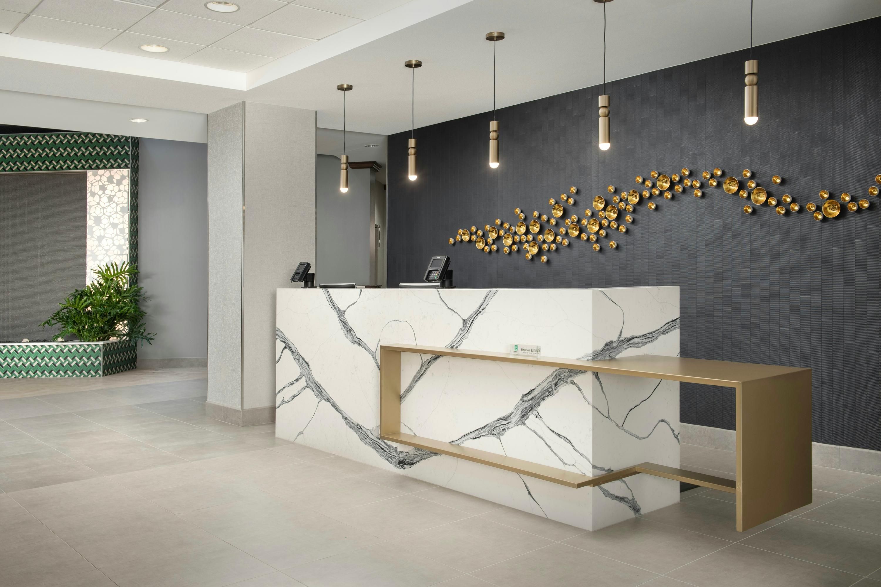 Receptionist