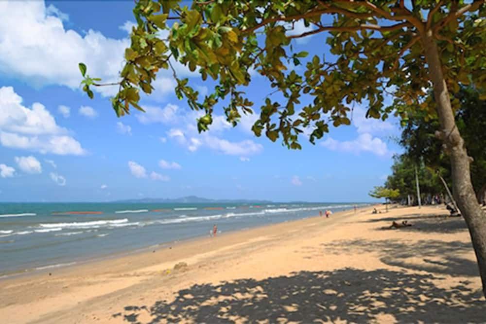 Strand