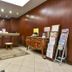 Receptionist